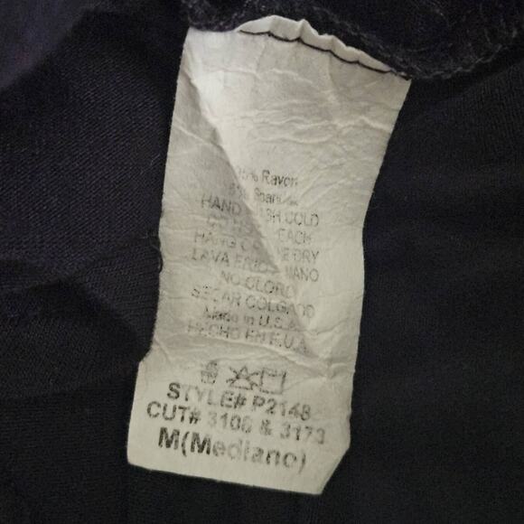 Black Cold Shoulder Long Sleeve Shift Dress Size Medium - Picture 4 of 5